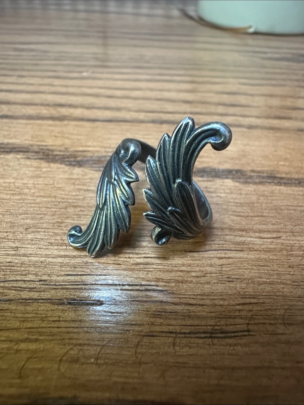 Vintage Sterling Angel Wing Ring - Picture 2 of 5
